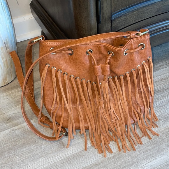 Street Level Handbags - Cognac fringe shoulder bag- NWOT
